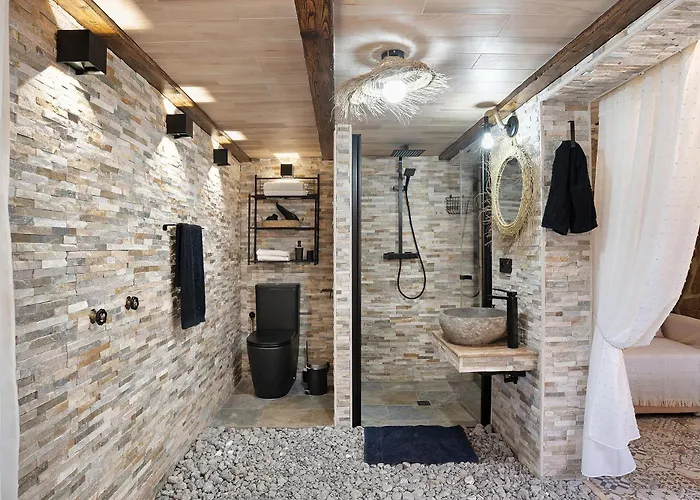 Loft Abanderao Piscina Y Jacuzzi 科尼尔-德拉弗龙特拉